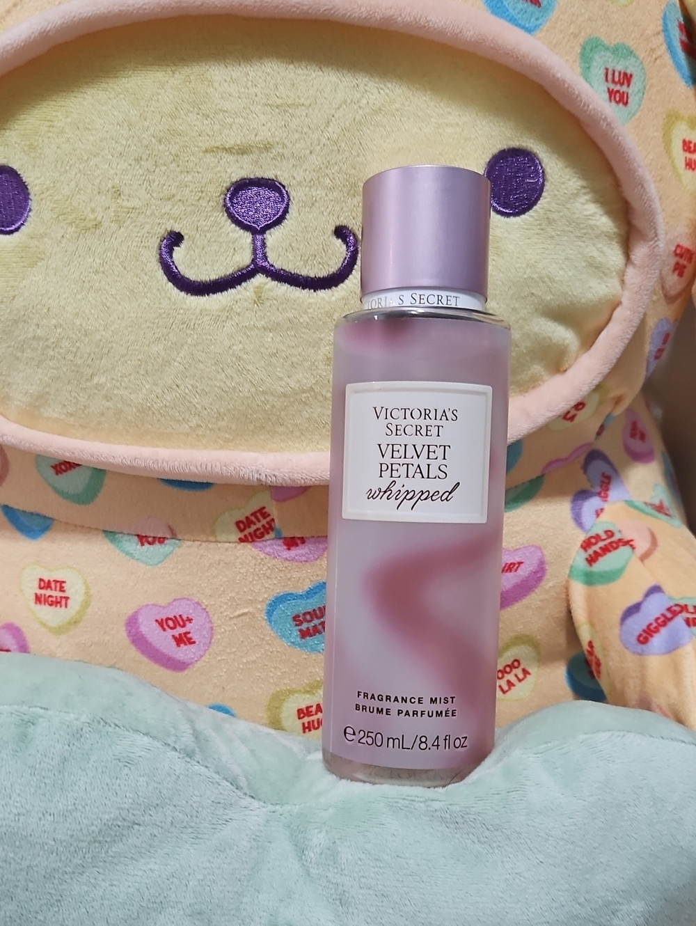 NWT Victoria's Secret Velvet Petals Whipped